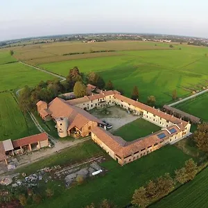  Landhaus Cascina Mora Italien